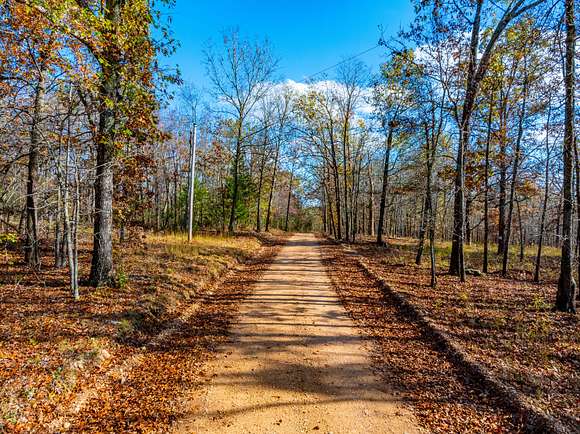 20 Acres of Recreational Land for Sale in Hardy, Arkansas