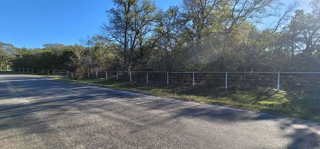 5.03 Acres of Residential Land for Sale in Valley View, Texas