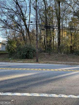 0.99 Acres of Commercial Land for Sale in Senoia, Georgia