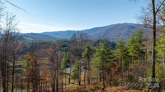 1.03 Acres of Residential Land for Sale in Spruce Pine, North Carolina