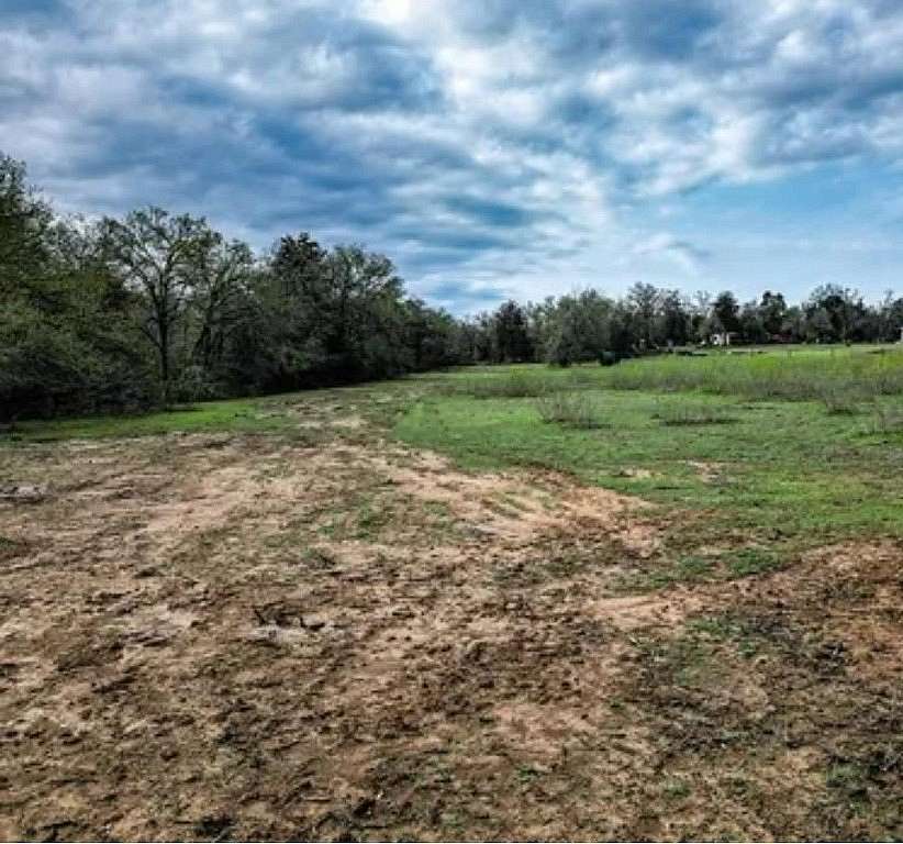 4.67 Acres of Residential Land for Sale in Rockdale, Texas