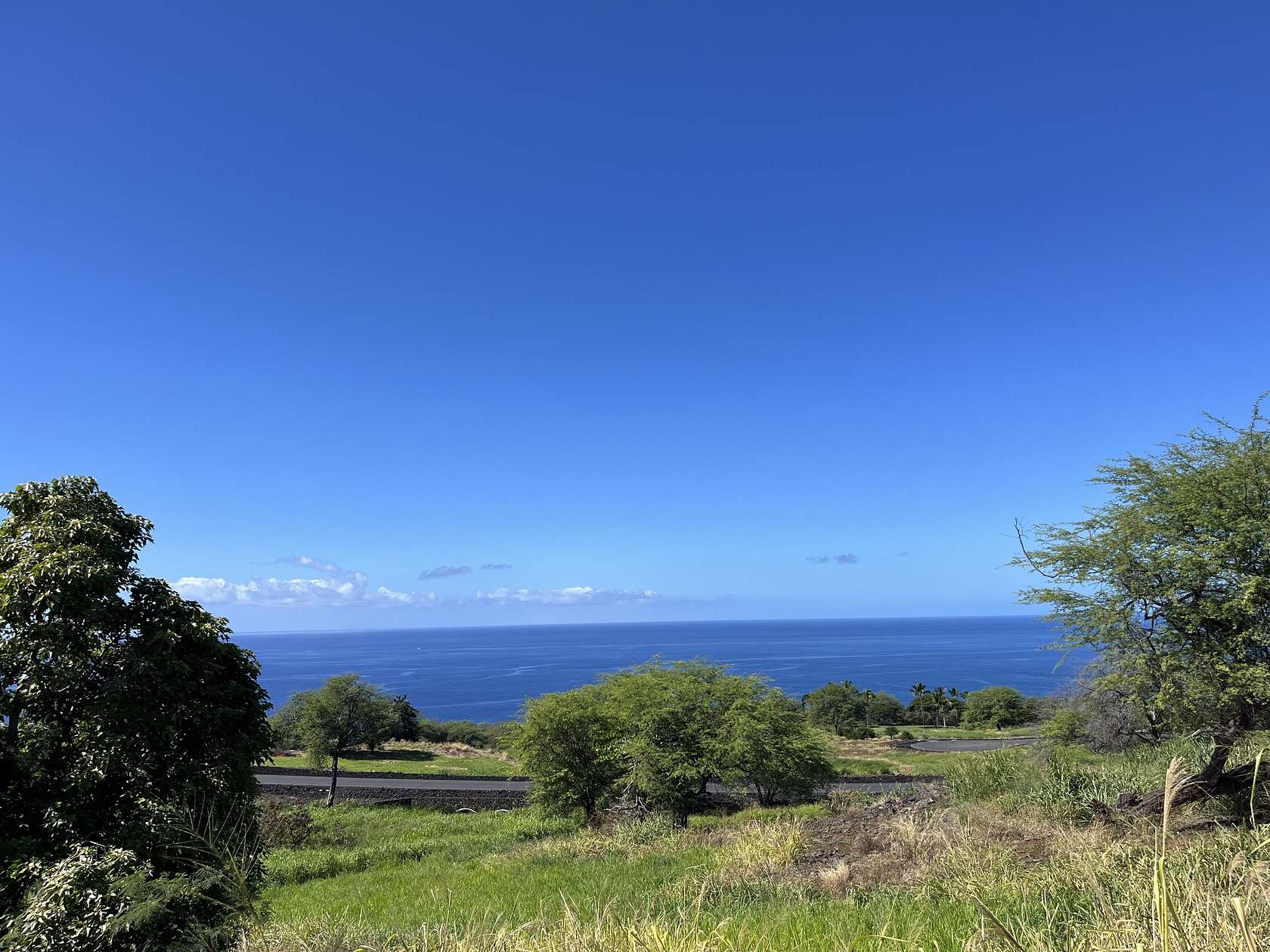 1.355 Acres of Land for Sale in Kealakekua, Hawaii