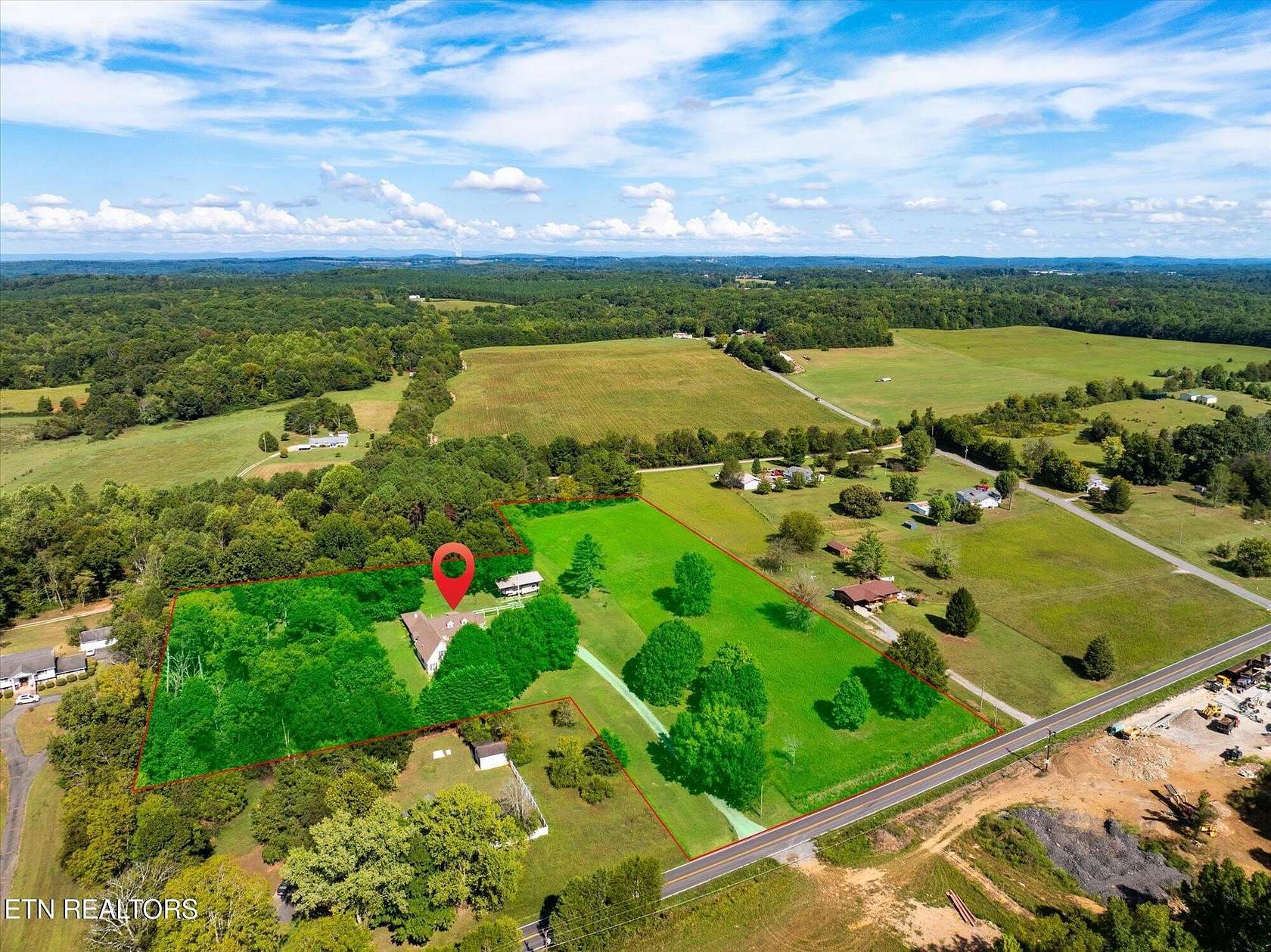 5.6 Acres of Residential Land with Home for Sale in Riceville, Tennessee