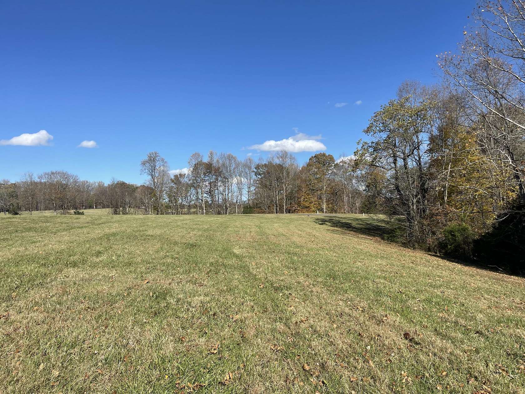 1.4 Acres of Land for Sale in Russell Springs, Kentucky