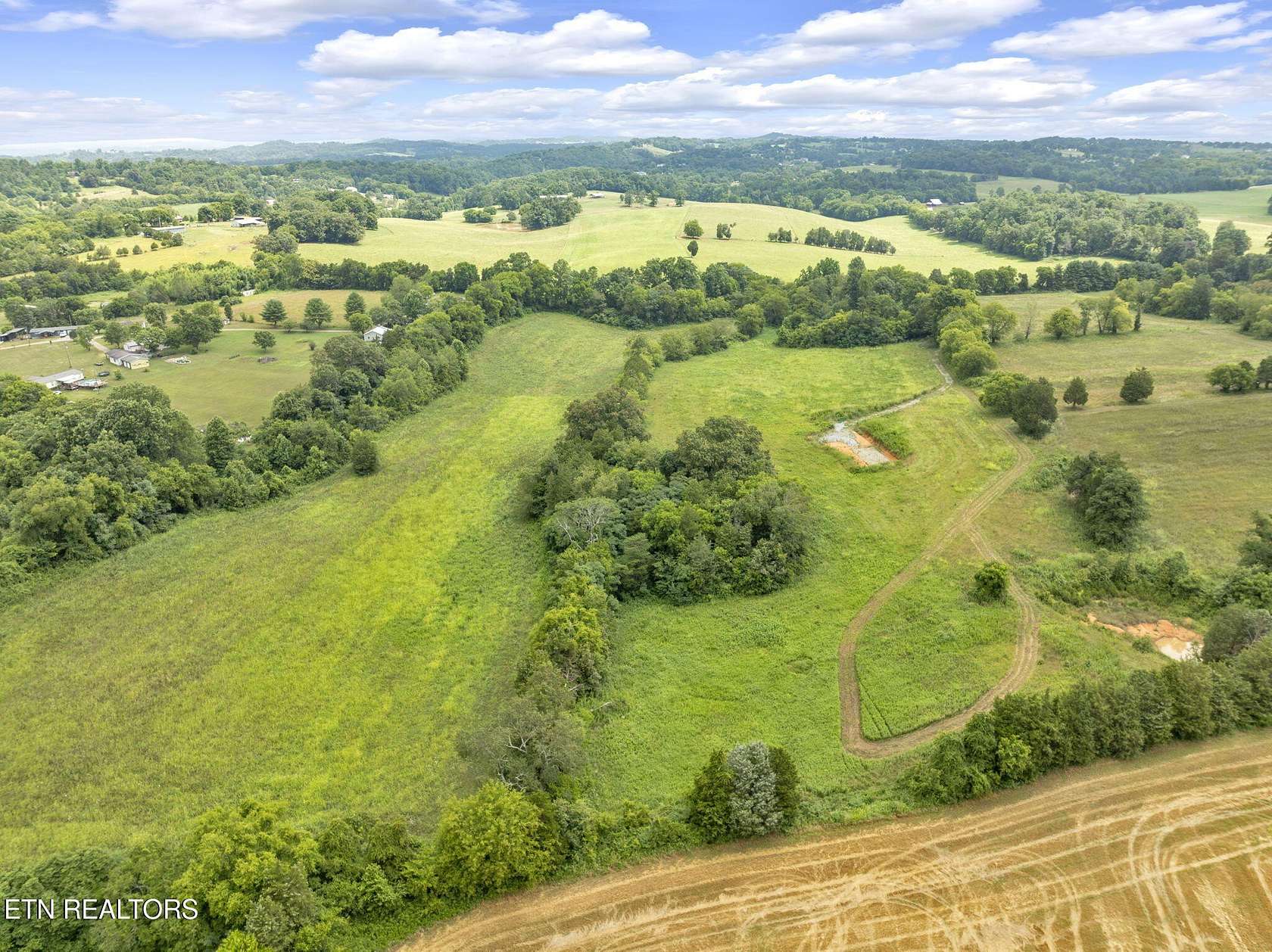 15 Acres of Land for Sale in Greenback, Tennessee