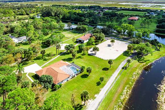 5.189 Acres of Land with Home for Sale in Loxahatchee Groves, Florida