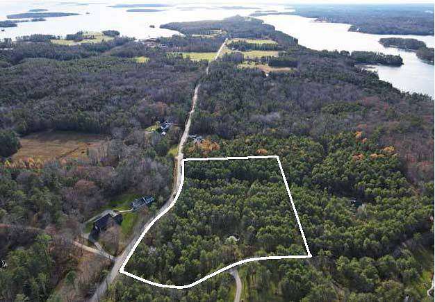 7.08 Acres of Land for Auction in Freeport, Maine