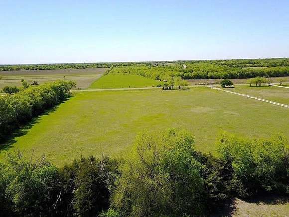 13.2 Acres of Land with Home for Sale in Princeton, Texas