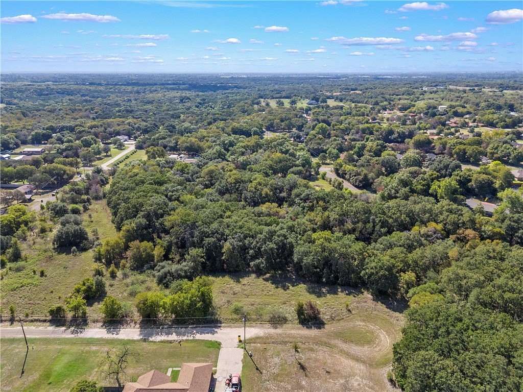 1.06 Acres of Residential Land for Sale in Waco, Texas