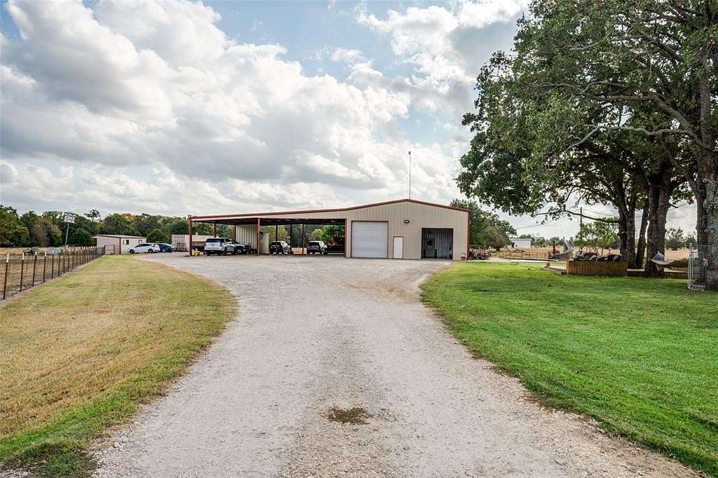 57.51 Acres of Land with Home for Sale in Mabank, Texas