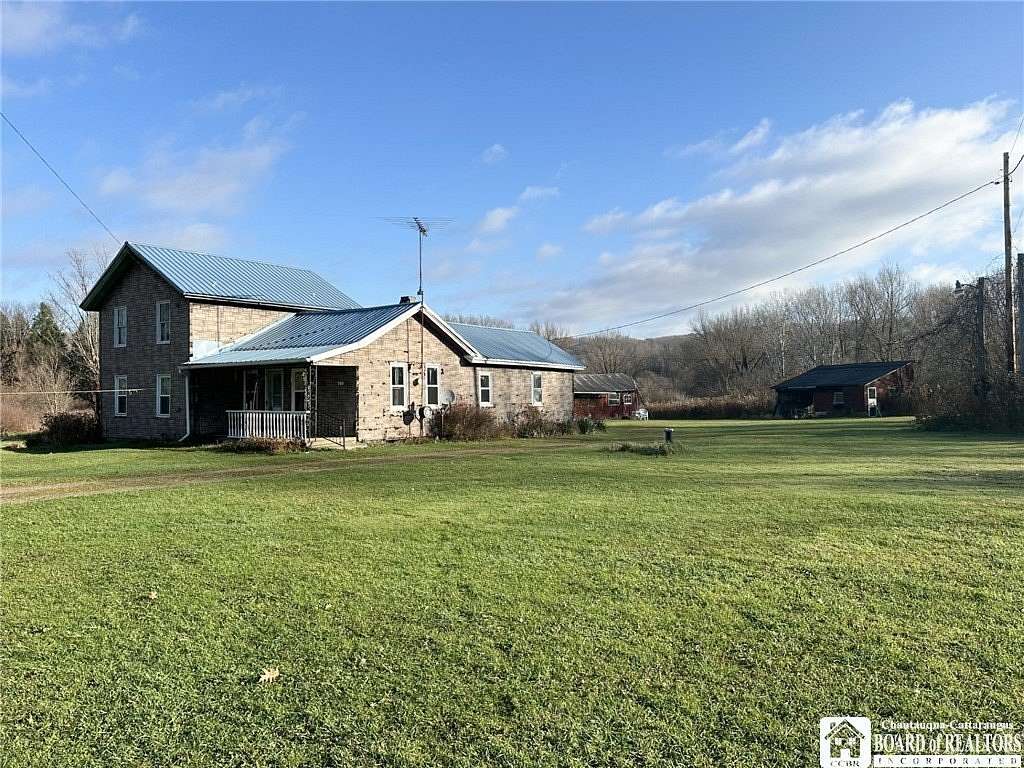 5.35 Acres of Residential Land with Home for Sale in Carroll Town, New York