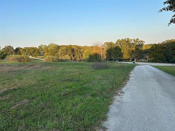 2 Acres of Residential Land for Sale in De Soto, Missouri