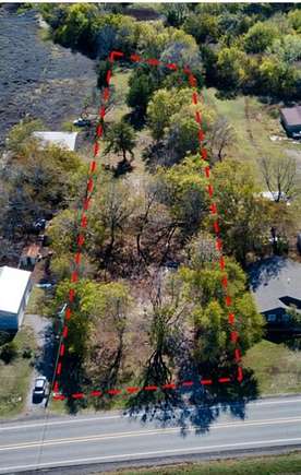 1.079 Acres of Land for Sale in Leonard, Texas