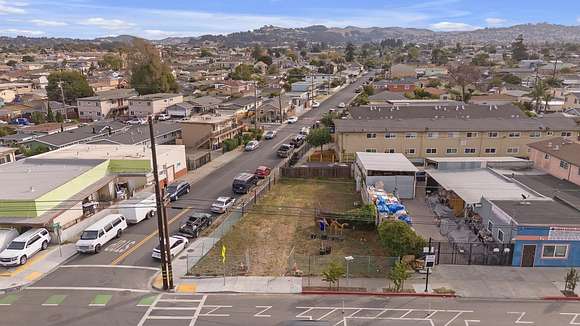 0.106 Acres of Commercial Land for Sale in San Pablo, California