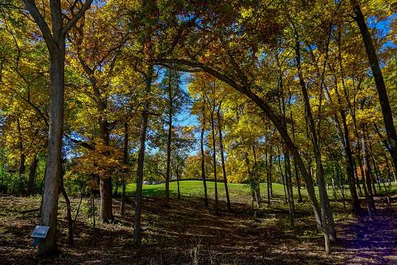 0.43 Acres of Residential Land for Sale in Lake Geneva, Wisconsin