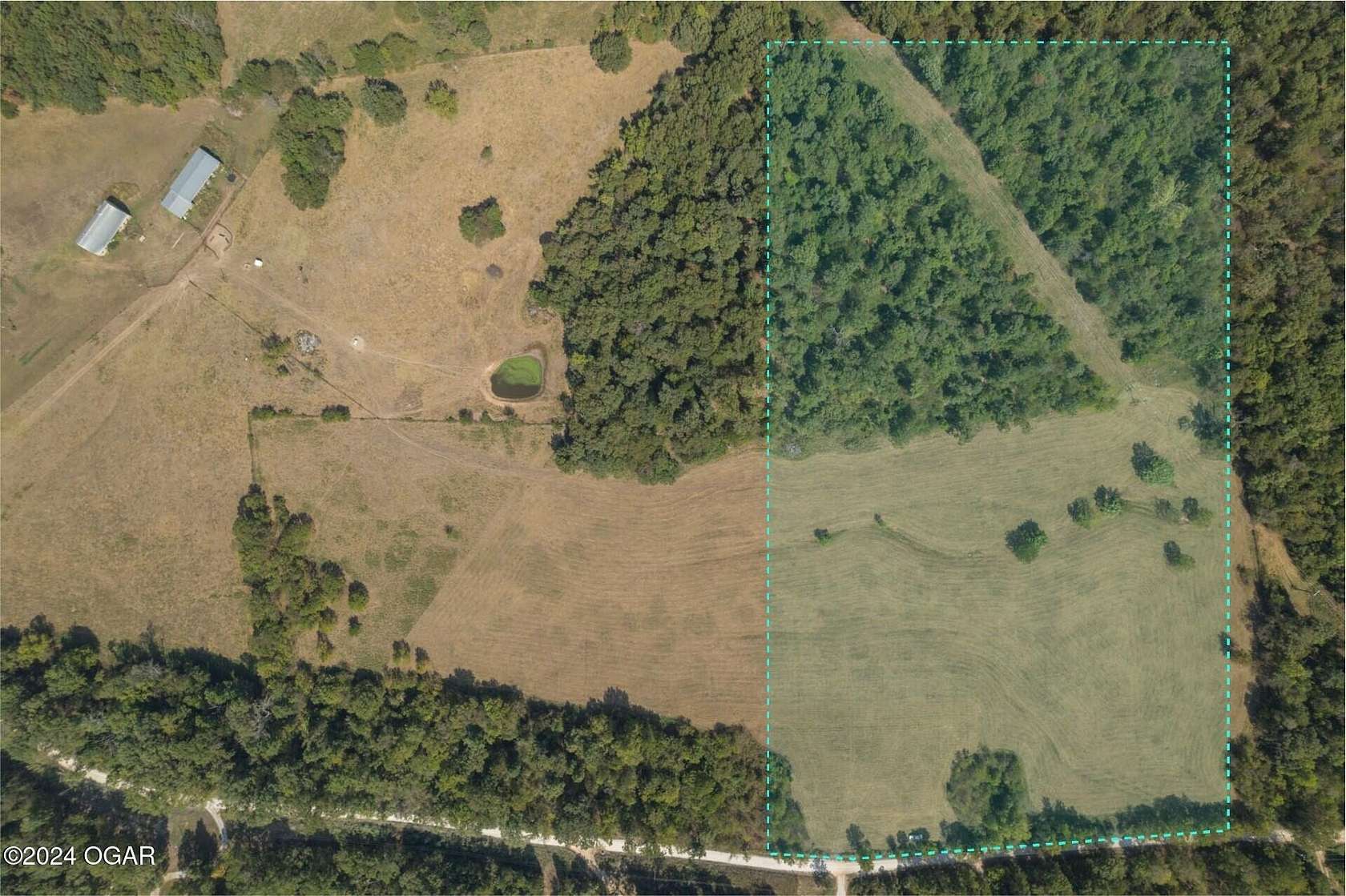 21 Acres of Agricultural Land for Sale in Neosho, Missouri