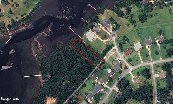 0.58 Acres of Residential Land for Sale in Beaufort, North Carolina