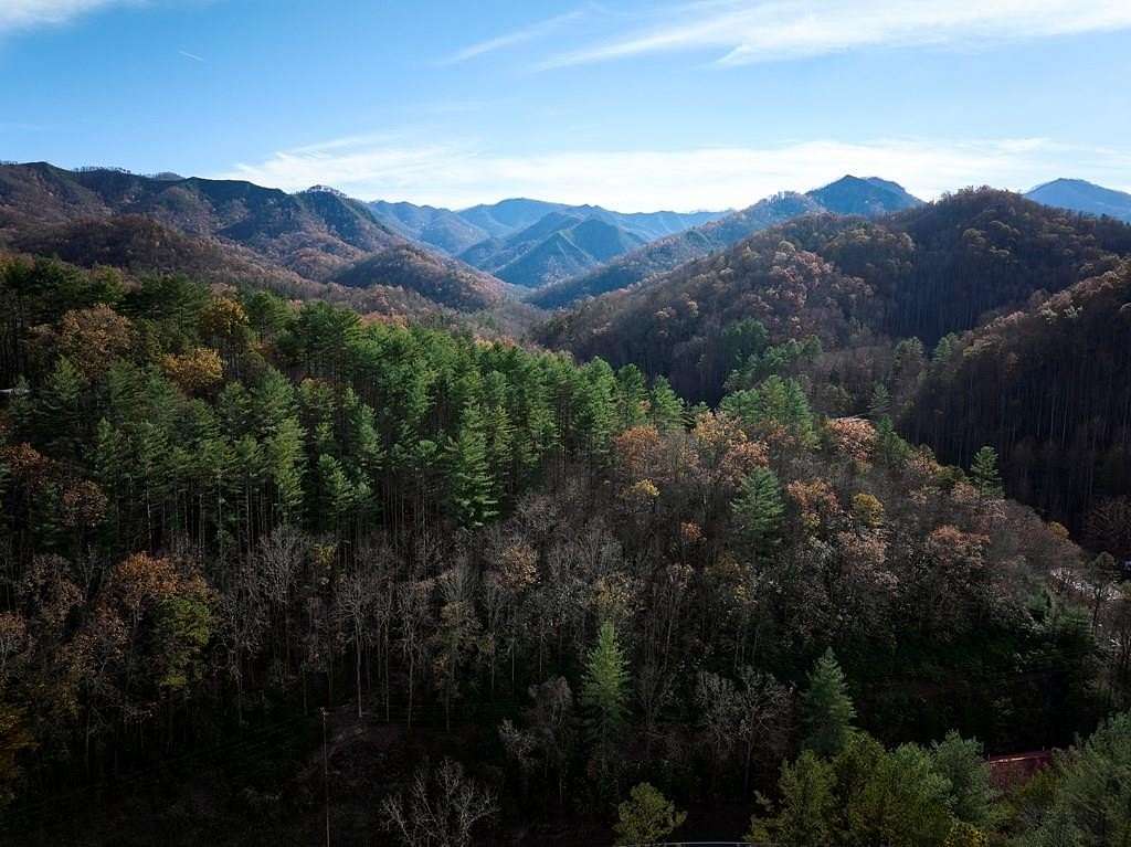 1 Acre of Land for Sale in Bryson City, North Carolina