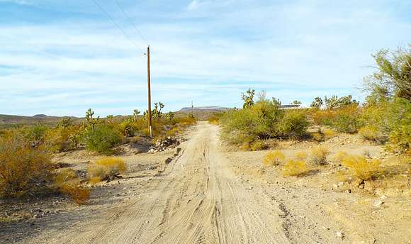 1 Acre of Residential Land for Sale in Dolan Springs, Arizona