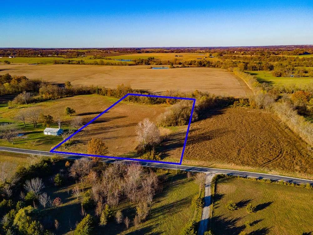 5 Acres of Land for Sale in Harrisonville, Missouri