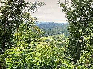 1.27 Acres of Residential Land for Sale in Hayesville, North Carolina