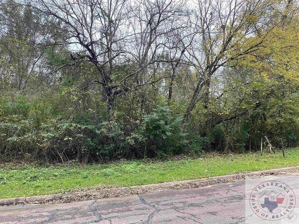 0.66 Acres of Land for Sale in Texarkana, Texas