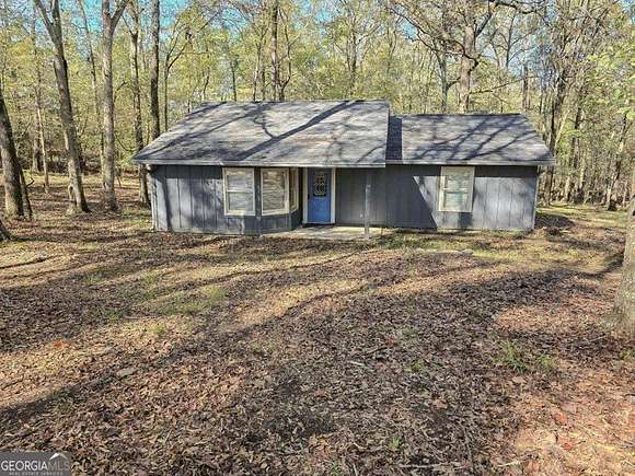 14.81 Acres of Land with Home for Sale in Madison, Georgia