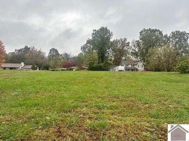 1.31 Acres of Residential Land for Sale in Paducah, Kentucky