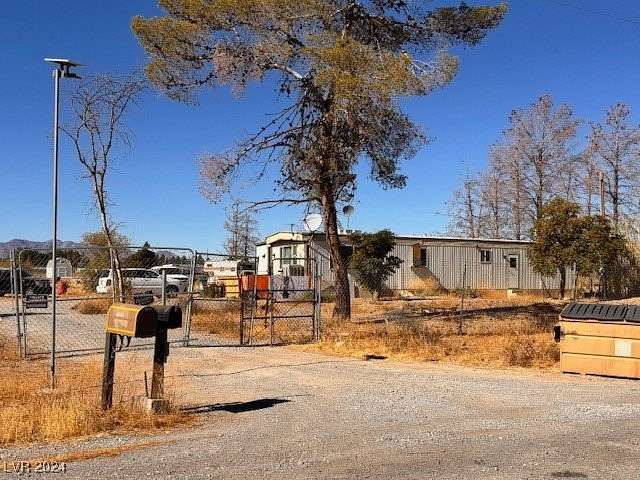 2.06 Acres of Residential Land with Home for Sale in Pahrump, Nevada