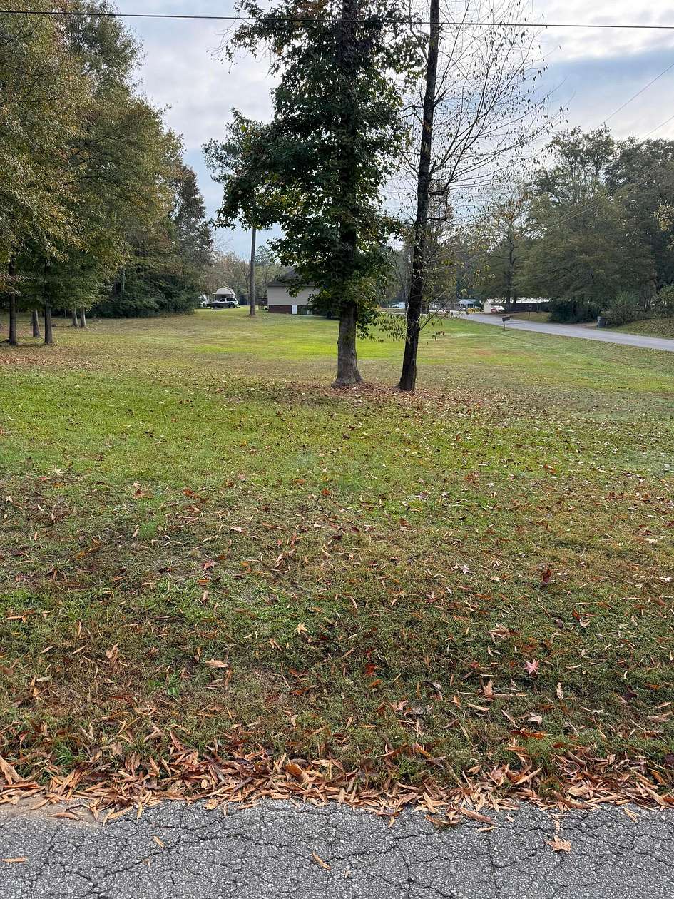 0.4 Acres of Land for Sale in Jasper, Alabama