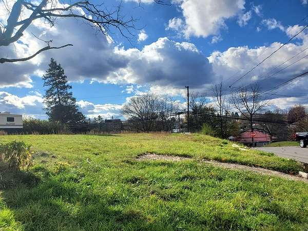 0.3 Acres of Land for Sale in Oak Hill, West Virginia