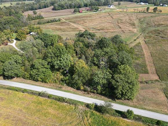 7.72 Acres of Land for Sale in Lewisburg, Kentucky