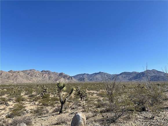 1.25 Acres of Residential Land for Sale in Yucca, Arizona