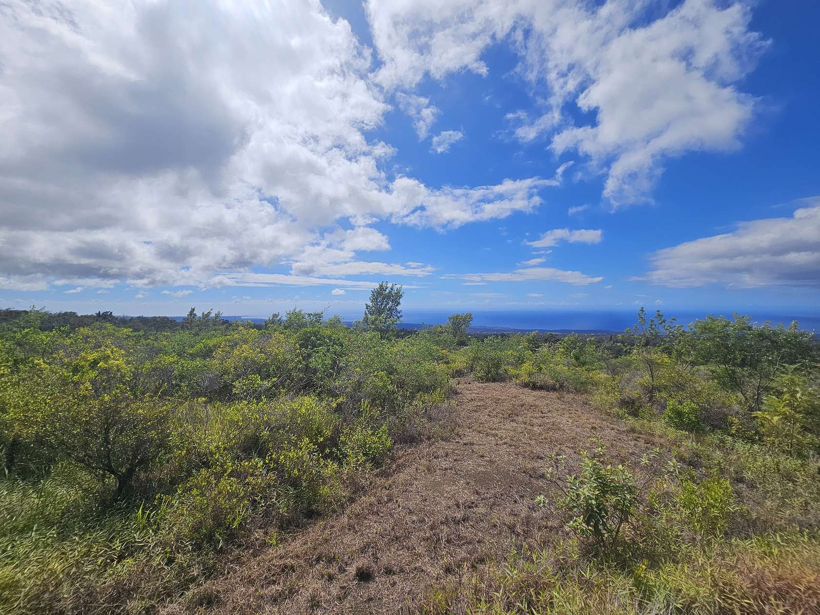 1.002 Acres of Residential Land for Sale in Hawaiian Ocean View, Hawaii