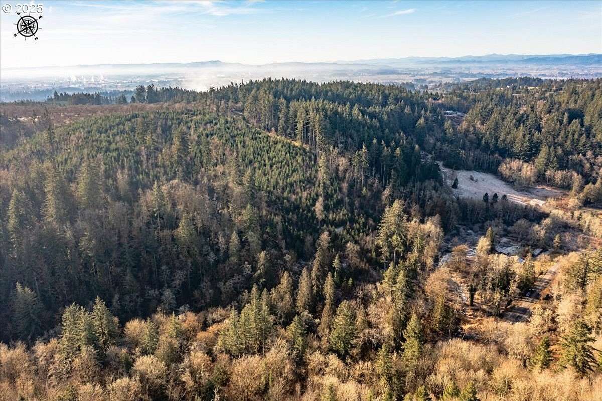 22.23 Acres of Commercial Land for Sale in Portland, Oregon