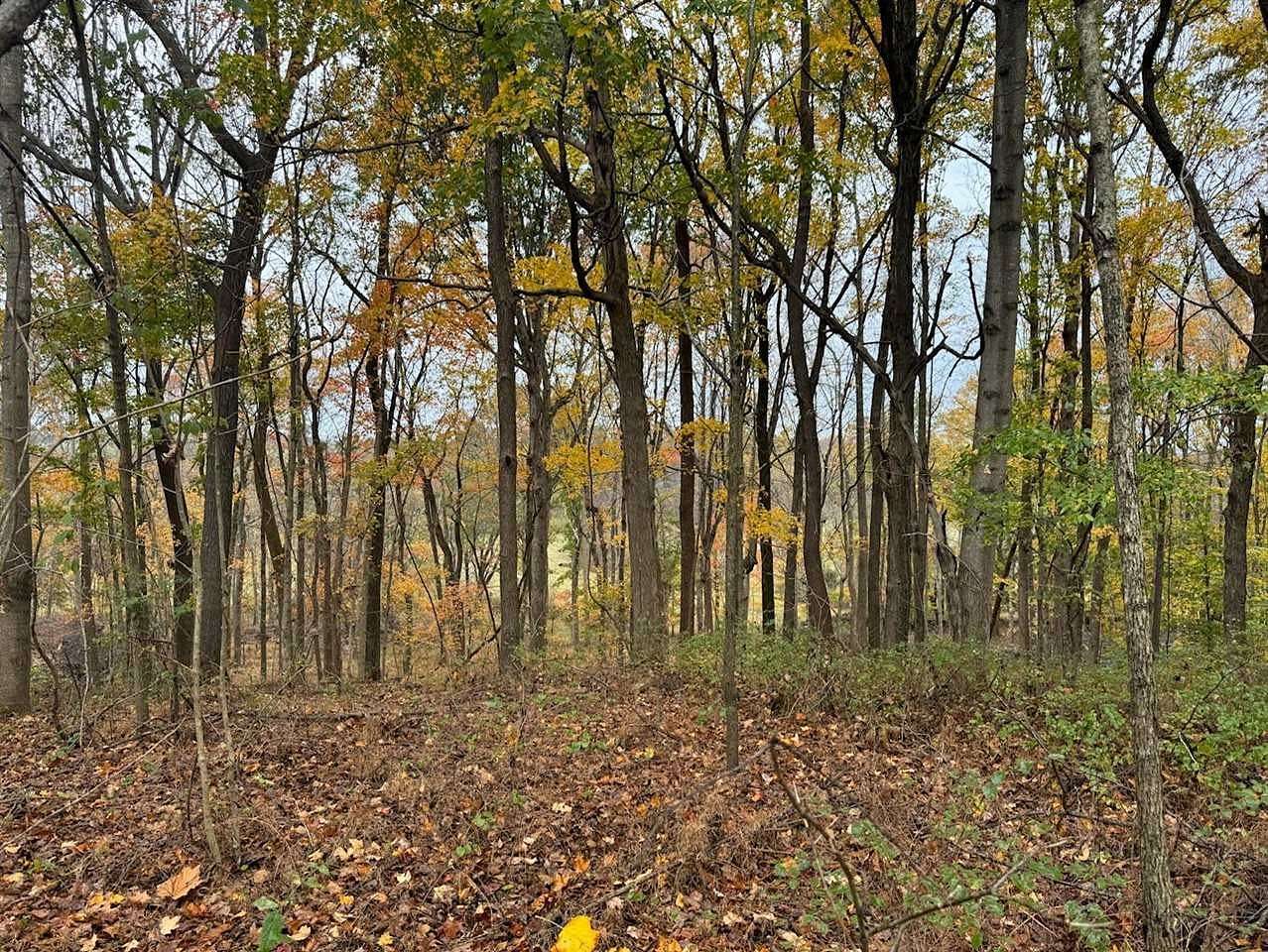 1 Acre of Land for Sale in Auburn, Kentucky