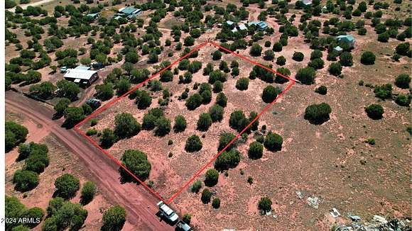 1.34 Acres of Residential Land for Sale in Concho, Arizona