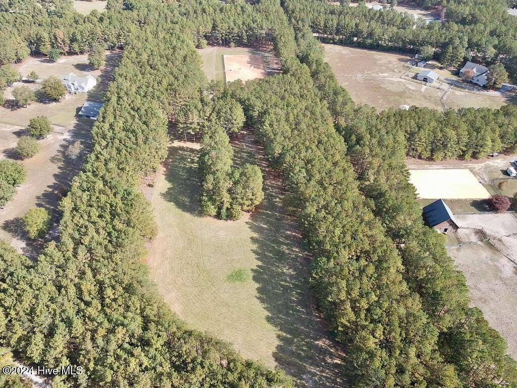 10.17 Acres of Land for Sale in Aberdeen, North Carolina