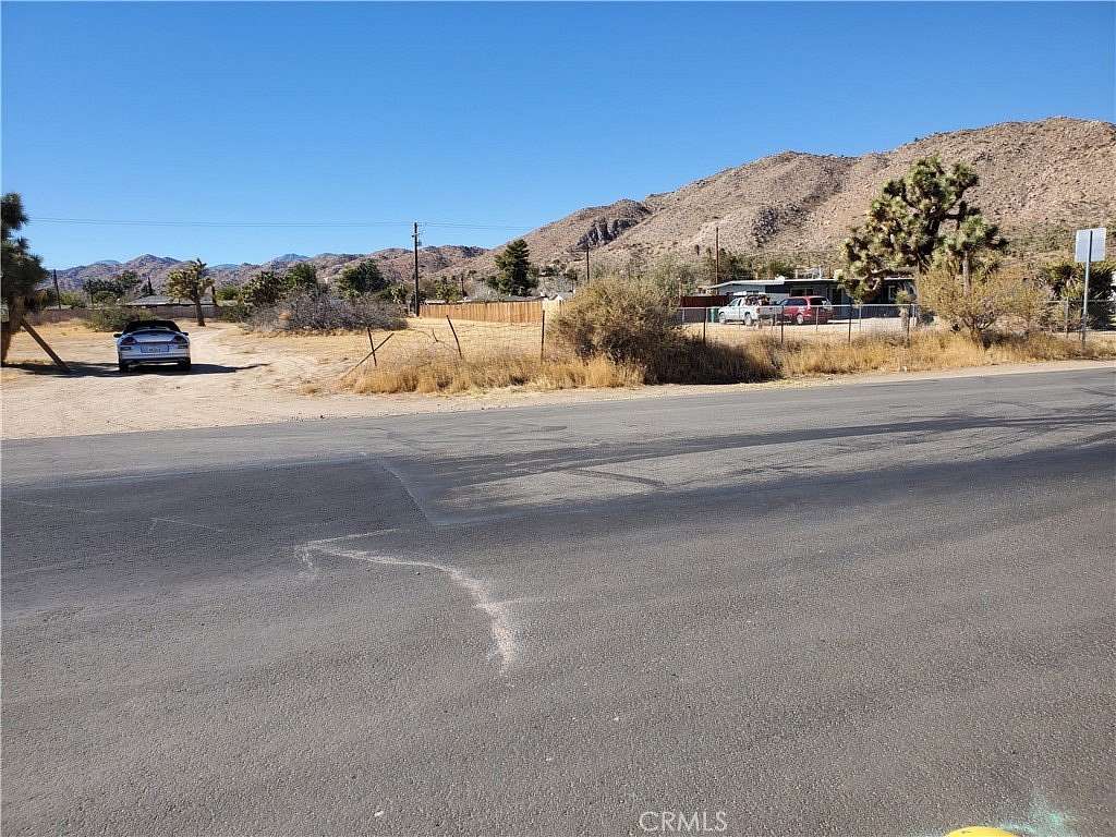 1 Acre of Residential Land for Sale in Yucca Valley, California