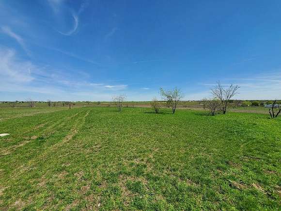 3.14 Acres of Land for Sale in Alvarado, Texas