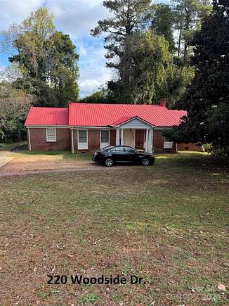 4.86 Acres of Residential Land with Home for Sale in Wadesboro, North Carolina