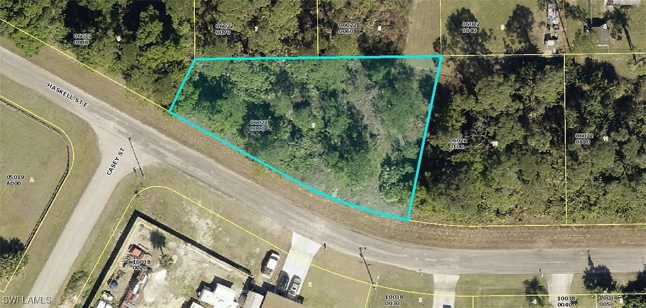 0.363 Acres of Residential Land for Sale in Lehigh Acres, Florida