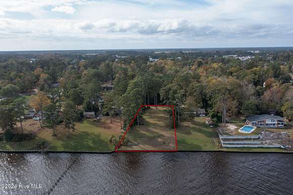 0.65 Acres of Residential Land for Sale in New Bern, North Carolina