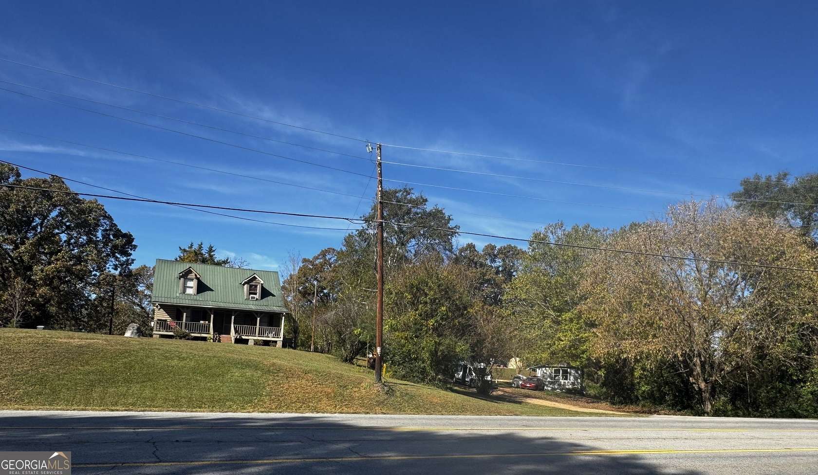 2.89 Acres of Improved Commercial Land for Sale in Gainesville, Georgia