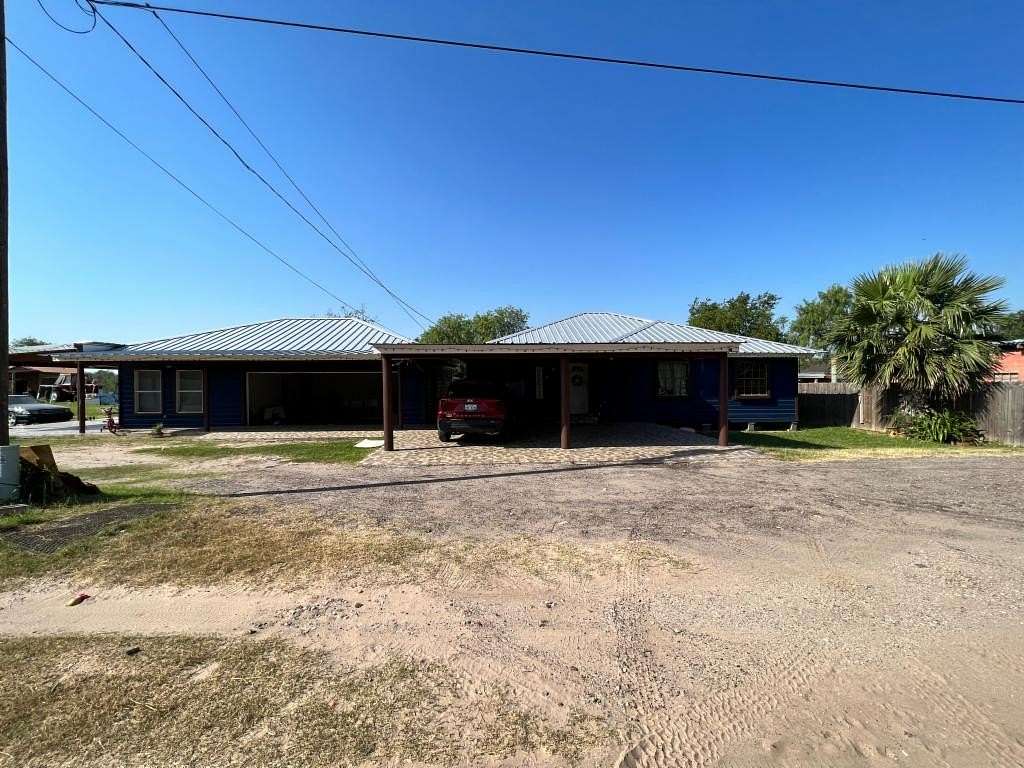 5.99 Acres of Residential Land with Home for Sale in Mission, Texas