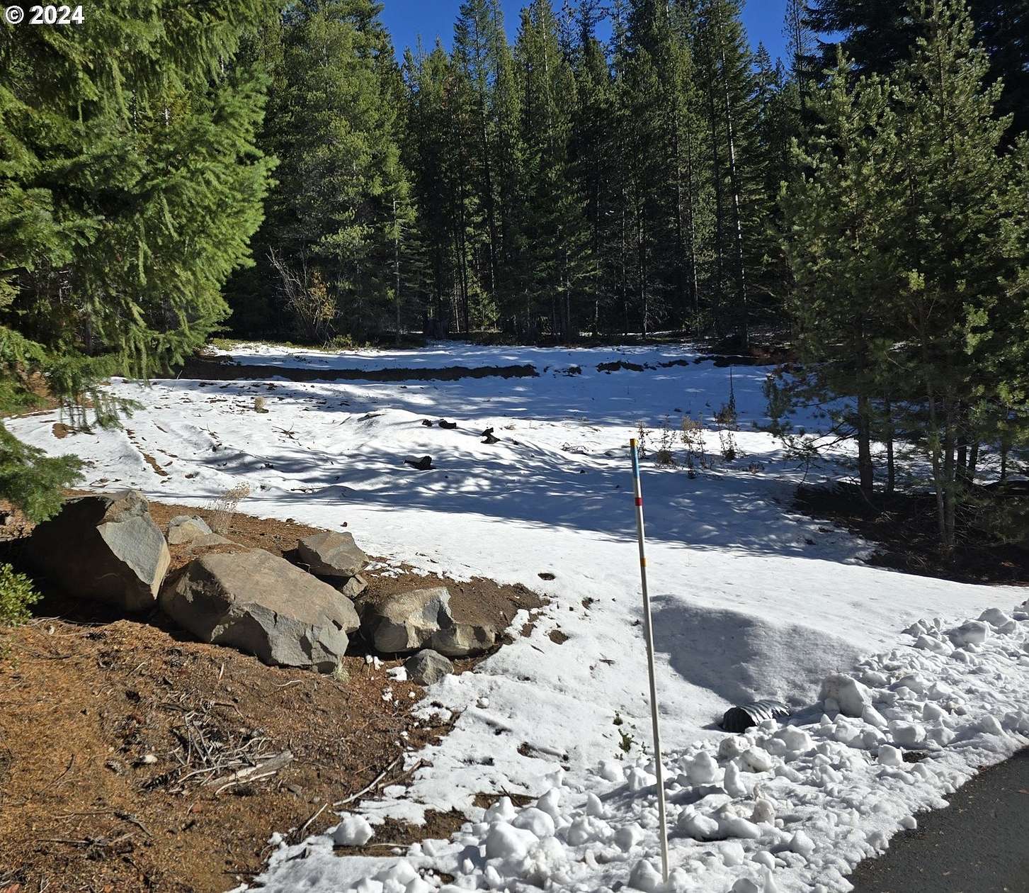 1.49 Acres of Residential Land for Sale in Crescent Lake, Oregon