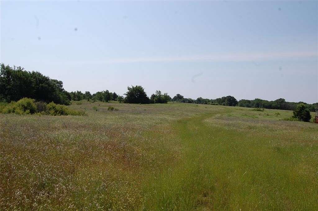 5 Acres of Residential Land for Sale in Wetumka, Oklahoma