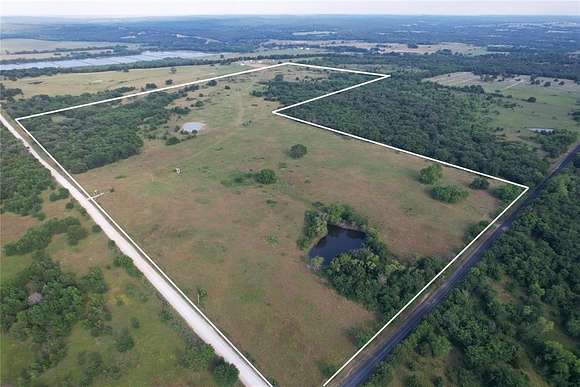 5 Acres of Residential Land for Sale in Wetumka, Oklahoma