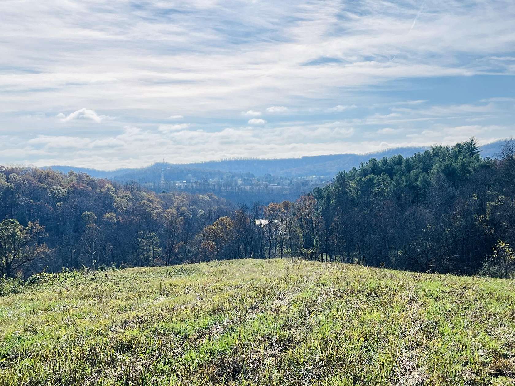 18.02 Acres of Land for Sale in Somerset, Kentucky