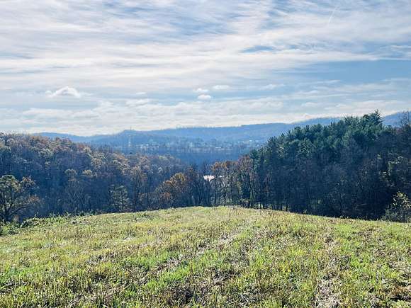 18.02 Acres of Land for Sale in Somerset, Kentucky